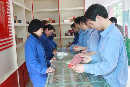 江西中烟广丰卷烟厂金圣体验店 试营业--烟草